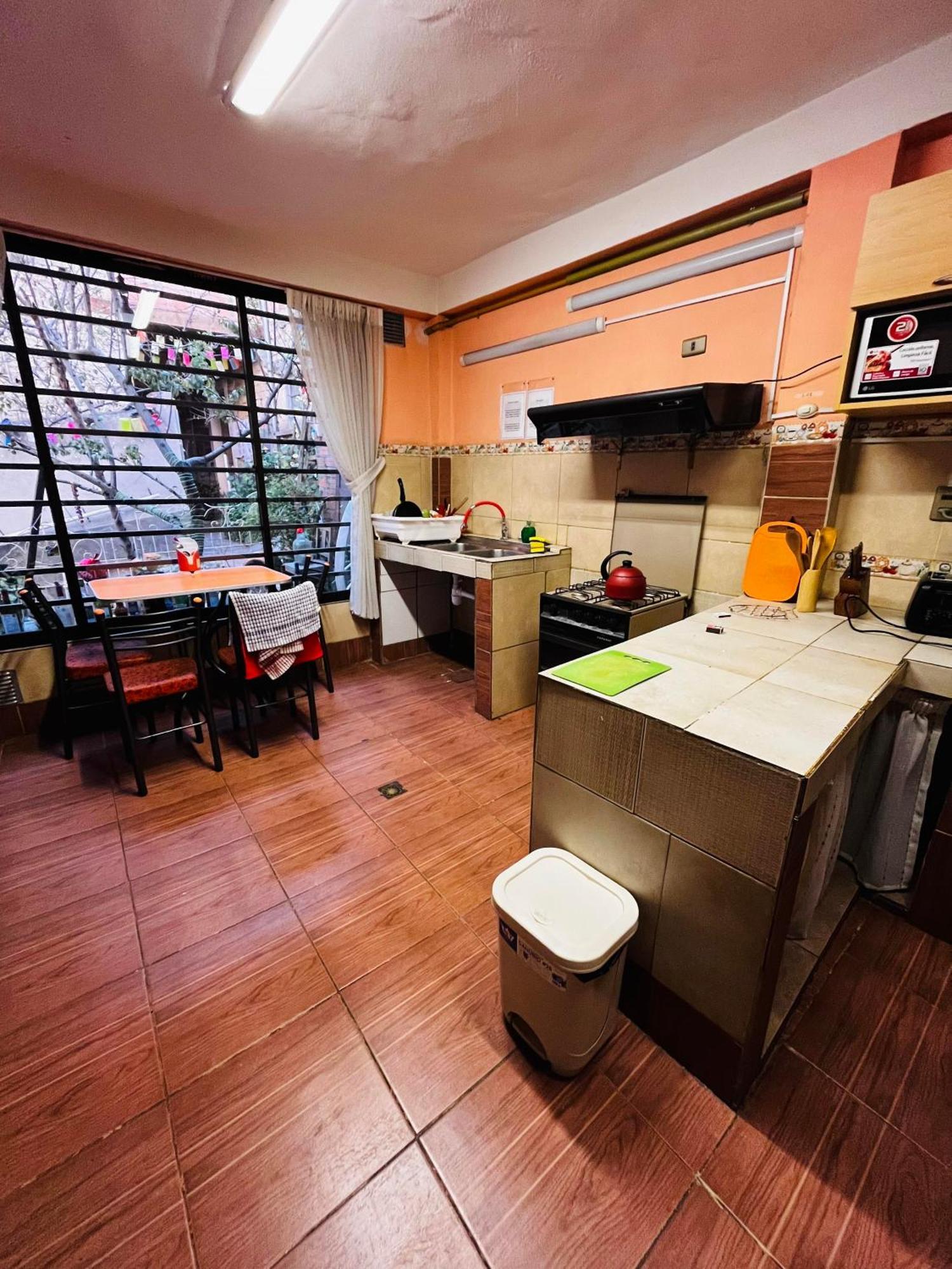Albergue Casa De Huespedes 