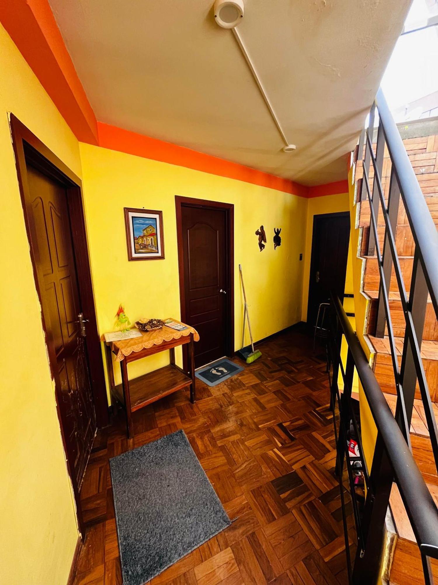 Hostel Casa De Huespedes 