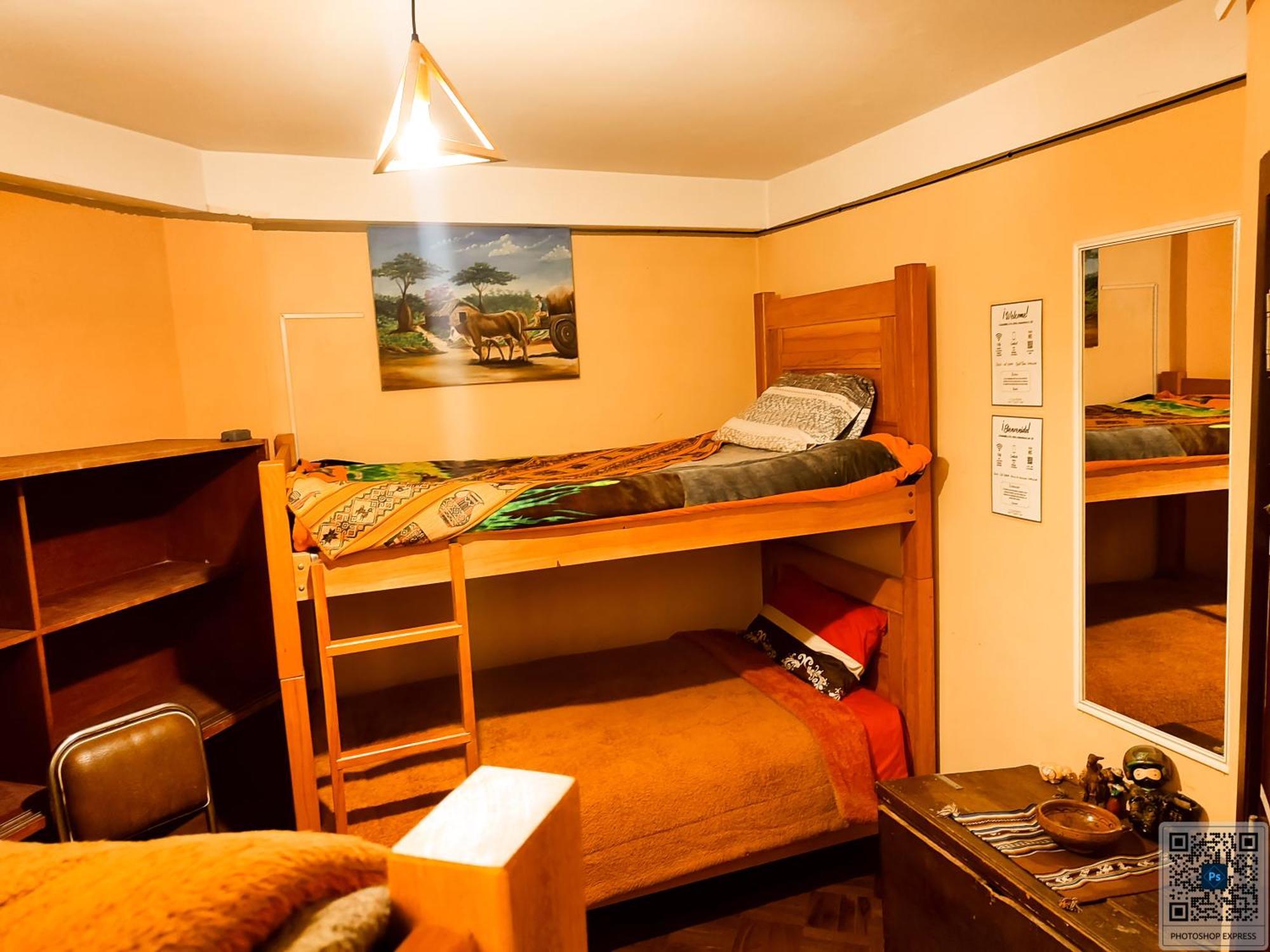 Hostel Casa De Huespedes 
